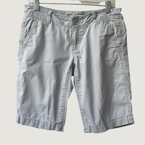LOFT Boyfriend Chino Bermuda Shorts Low Rise Womens 2 Light Gray Cotton Casual